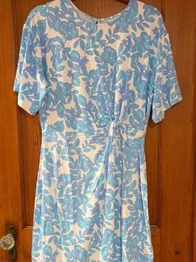 Lilly Pulitzer Blue & White Floral Twist-Waist Midi Dress